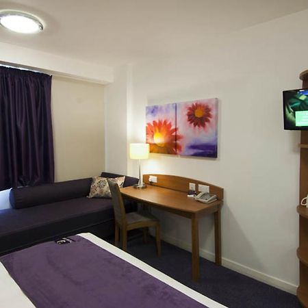 Premier Inn Leamington Spa Town Centre מראה חיצוני תמונה